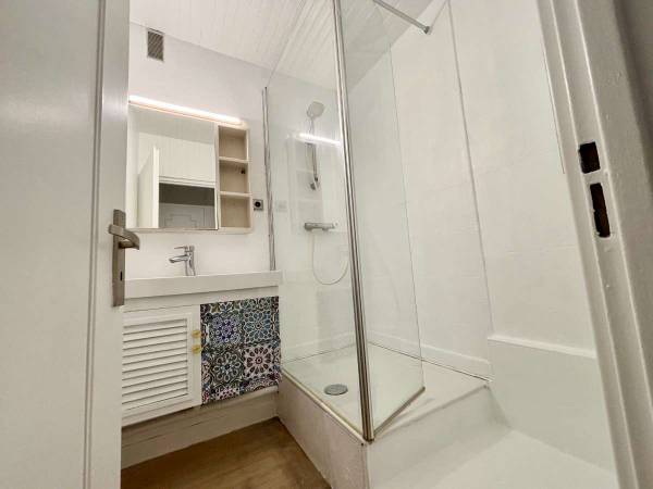 Location / Appartement 3 pièces de 66 m², Rennes, Square des Hautes Chalais / Photo 8