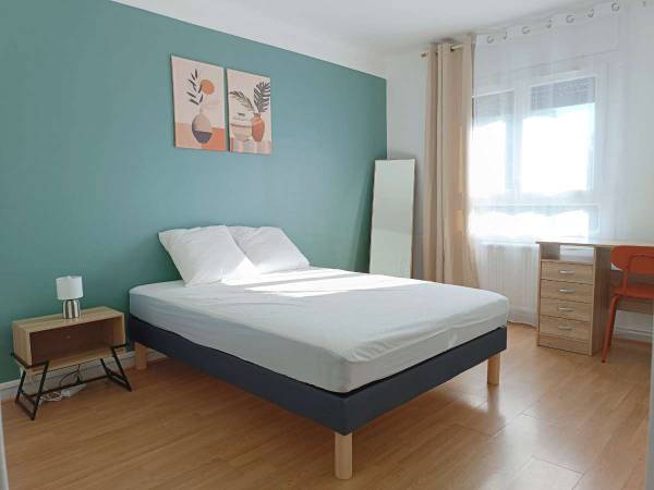 Coliving / Appartement 4 pièces de 67 m², Houilles, Rue Ledru Rollin / Photo 2