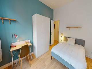 Colocation / Appartement 5 pièces de 110 m², Lille, Rue de Brigode
