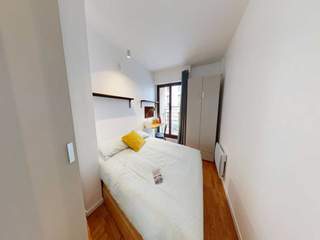 Flatsharing / Appartement 4 pièces de 80 m², Paris, Rue Eugène Oudiné