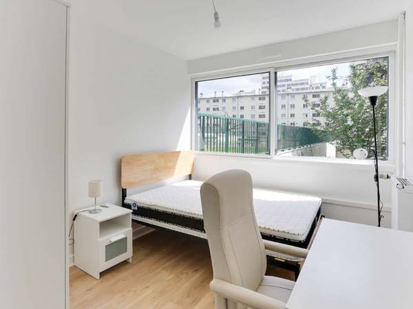 Colocation / Appartement 6 pièces de 97 m², Rennes, Rue de Brest / Photo 2