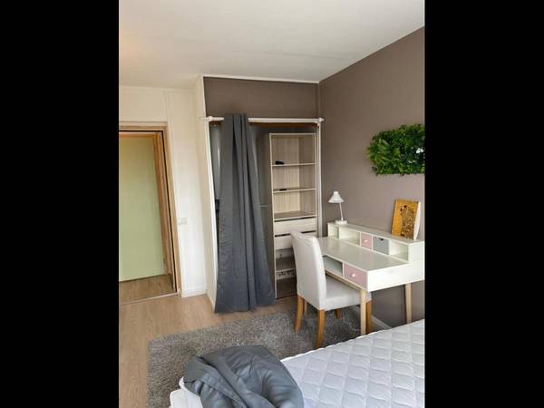 Colocation / Appartement 7 pièces de 95 m², Lyon / Photo 2