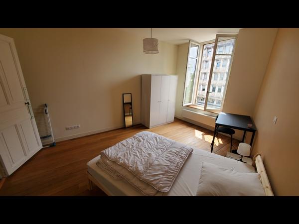 Colocation / Appartement 4 pièces de 87 m², Nancy, Boulevard Lobau / Photo 9