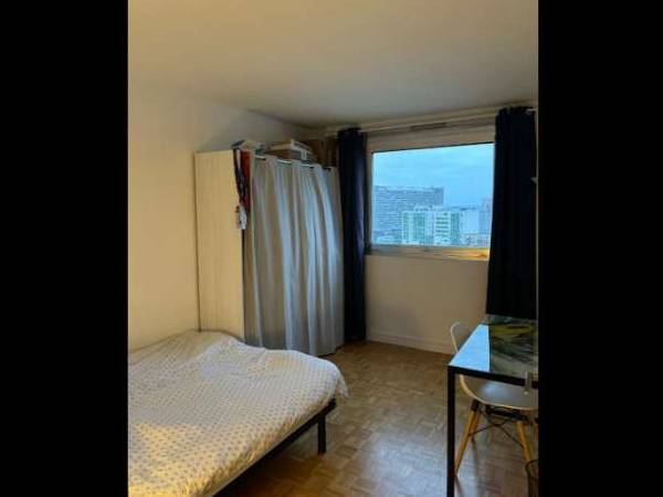 Colocation / Appartement 6 pièces de 125 m², Courbevoie, Place des Dominos / Photo 13