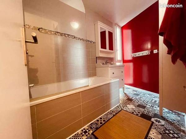 Colocation / Appartement 5 pièces de 80 m², Pessac, Rue du Relais / Photo 3