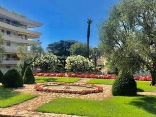 Location / Appartement 1 pièce de 18 m², Cannes, Avenue Amiral Wester Wemyss