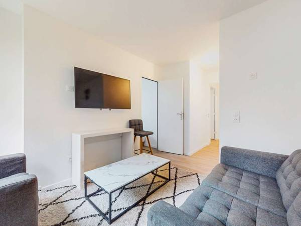 Flatsharing / 5-bedroom flat · 83 m², Bobigny, Avenue Paul Vaillant-Couturier / Photo 2