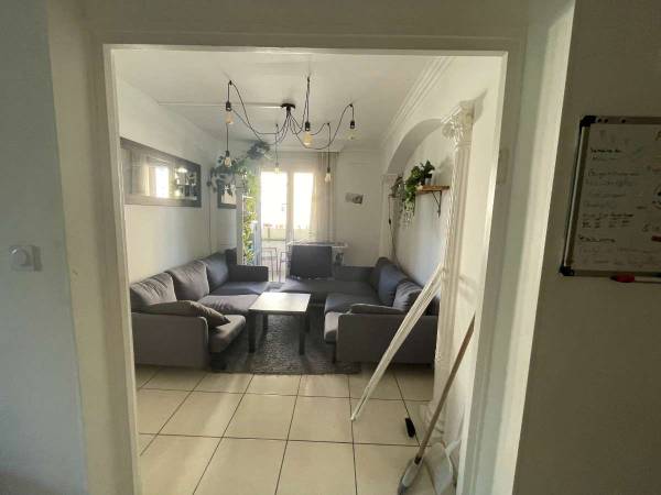 Sous-location / Appartement 5 pièces de 99 m², Montpellier, Avenue de Villeneuve-Angoulème / Photo 3
