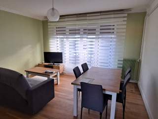 Room in a live-in landlord's home / 1 room apartment, Amiens