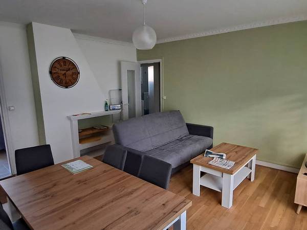 Room in a live-in landlord's home / 1 room apartment, Amiens / Photo 2