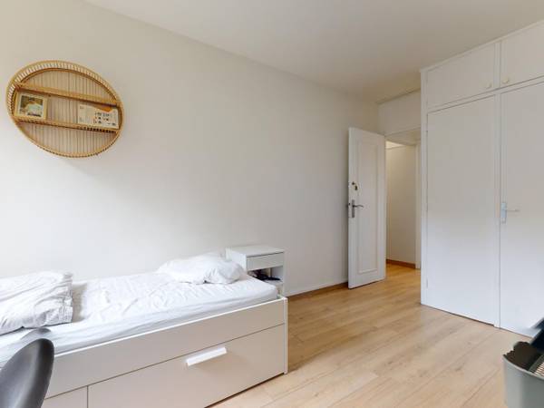 Colocation / Appartement 5 pièces de 85 m², Trappes, Avenue Paul Vaillant-Couturier / Photo 2
