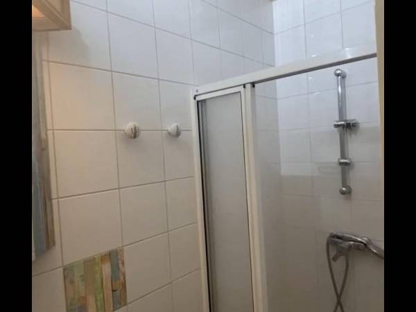 Sous-location / Studio de 17 m², Paris, Rue du Père Brottier / Photo 6