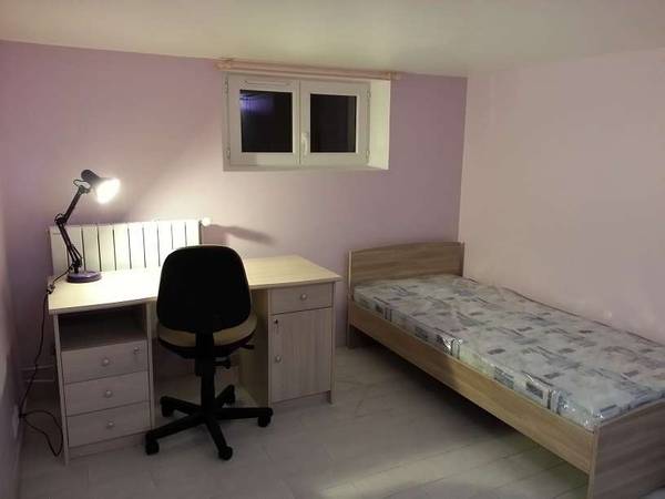 Colocation / Maison 4 pièces de 65 m², Stains, Rue André Guilloux / Photo 2