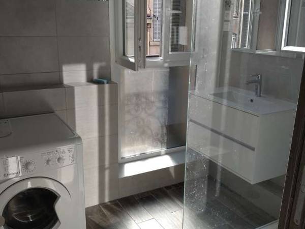 Colocation / Appartement 4 pièces de 65 m², Marseille, Boulevard Baille / Photo 2