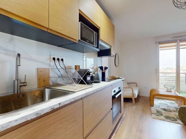 Colocation / Appartement 4 pièces de 61 m², Colombes, Boulevard Charles de Gaulle / Photo 2