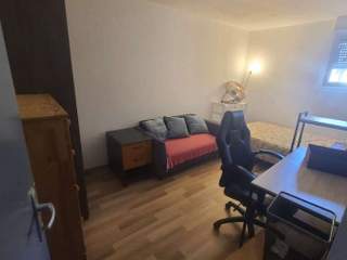 Chambre chez l'habitant / Appartement 4 pièces de 84 m², Montpellier, Rue Colin