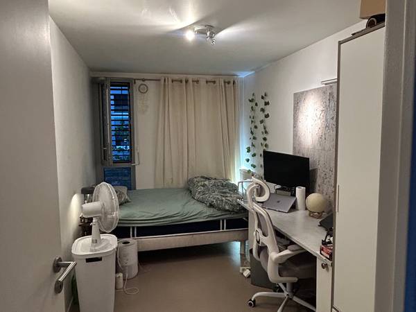 Sous-location / Immeuble 5 pièces de 110 m², Paris, Rue Cesaria Évora / Photo 6