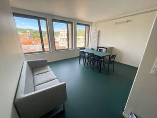 Colocation / 4 rooms apartment · 78 m², Saint-Étienne, Place Sainte-Barbe