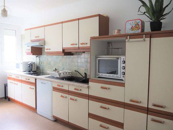 Colocation / Appartement 3 pièces de 66 m², Paris, Rue Jean-Pierre Timbaud / Photo 2