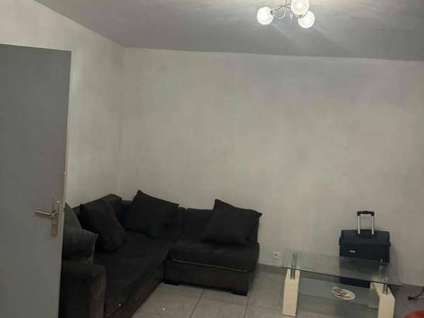 Colocation / Appartement 4 pièces de 77 m², Villenave-d'Ornon, Chemin Gaston / Photo 2