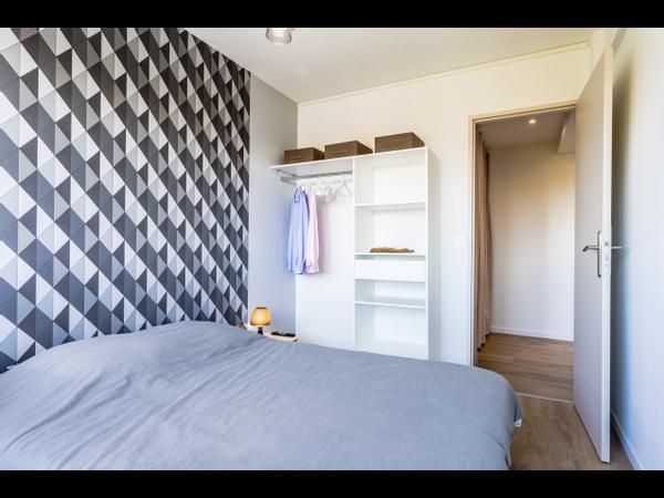 Colocation / Appartement 5 pièces de 86 m², Caen / Photo 2