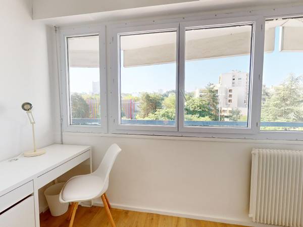 Colocation / Appartement 5 pièces de 76 m², Lyon, Rue Professeur Patel / Photo 2