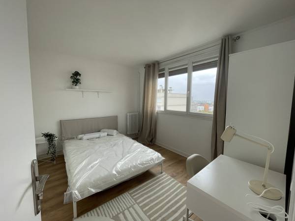 Location / Appartement 5 pièces de 83 m², Orléans, Rue Clément V / Photo 8