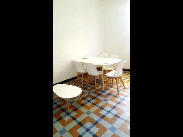 Colocation / Appartement 4 pièces de 100 m², Avignon, Boulevard De La Liberté / Photo 2