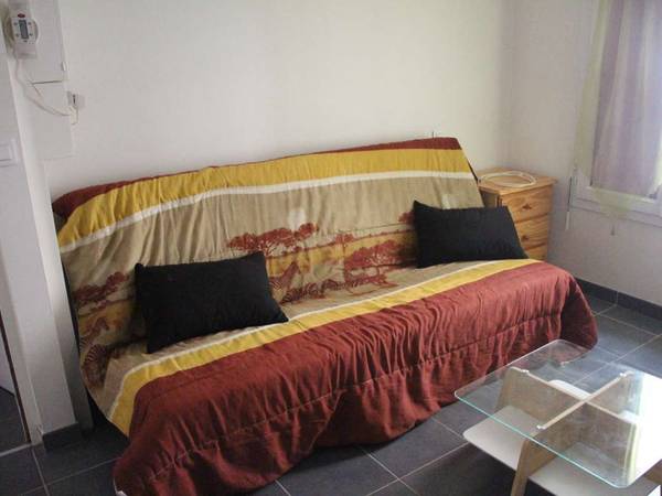 Location / Studio de 13 m², Annecy, Rue Félix Petit / Photo 2