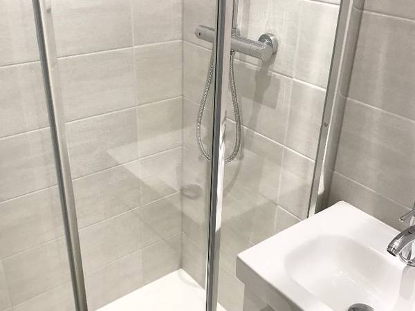 Colocation / Appartement 5 pièces de 127 m², Metz, Rue Saint-Livier / Photo 5