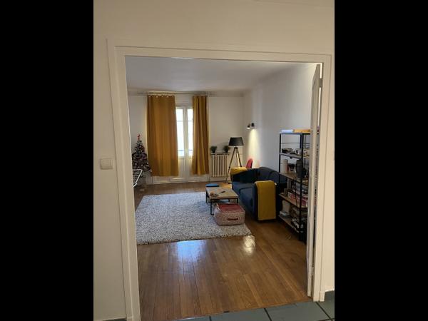 Colocation / Appartement 5 pièces de 120 m², Saint-Étienne, Bis Rue du 11 Novembre / Photo 2