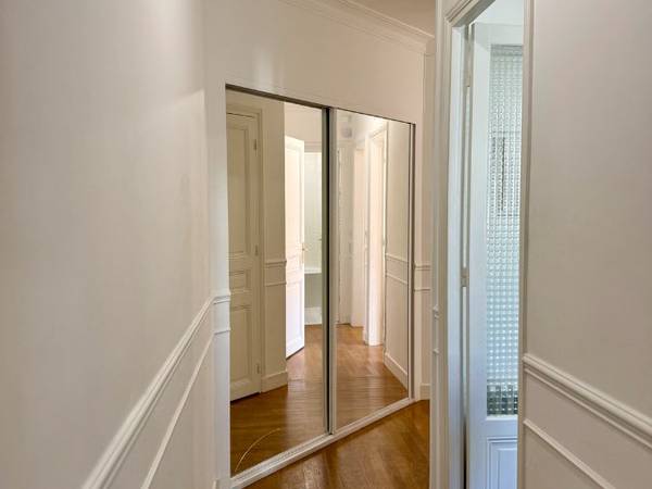 Colocation / Appartement 3 pièces de 60 m², Paris, Rue de Cadix / Photo 2