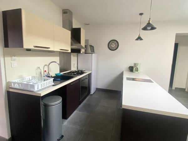 Colocation / Appartement 4 pièces de 90 m², Roanne, Boulevard de Belgique / Photo 2