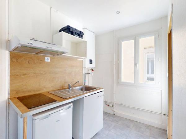 Location / Appartement 2 pièces de 32 m², Le Havre, Rue Collard / Photo 2
