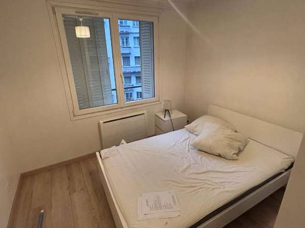 Colocation / Appartement 5 pièces de 70 m², Grenoble, Boulevard Maréchal Foch / Photo 2