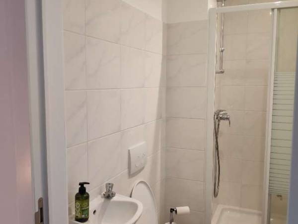 Colocation / Maison 3 pièces de 120 m², Charleroi, Rue du Canonnier / Photo 10