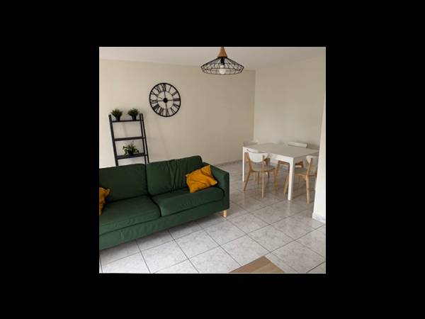 Location / Appartement 2 pièces de 51 m², Annemasse, Impasse du 8 Mai 1945 / Photo 2