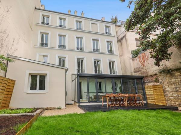 Colocation / Maison 28 pièces de 524 m², Boulogne-Billancourt, Rue Beranger / Photo 2