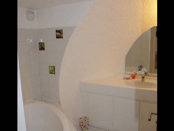 Location / Studio, Feyzin / Photo 4