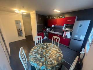 Room share, 4 rooms apartment, Rennes