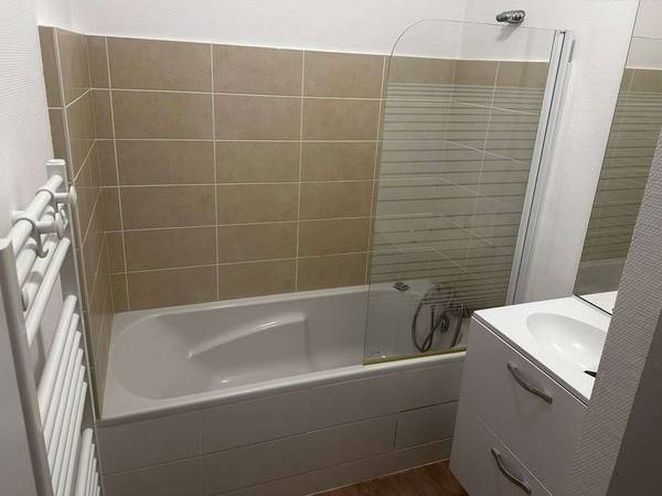 Colocation / Appartement 3 pièces de 50 m², Lyon, Boulevard des Belges / Photo 2