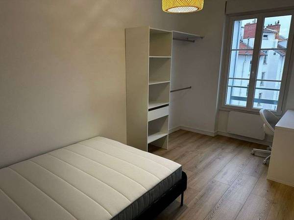 Colocation / Appartement 3 pièces de 50 m², Lyon, Boulevard des Belges / Photo 3
