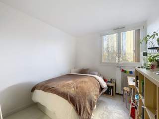 Colocation / Appartement 4 pièces de 81 m², Créteil