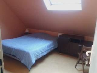 Homestay / 8-bedroom house · 94 m², Rosny-sous-Bois, Allée des Papillons