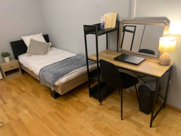 Colocation / Appartement 6 pièces de 96 m², Le Mans, Rue du Mont Pelvoux / Photo 2