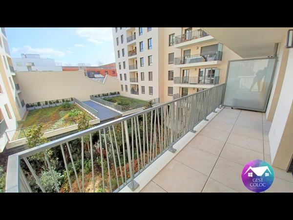 Colocation / Appartement 5 pièces de 85 m², Clichy, Rue Pierre Bérégovoy / Photo 2