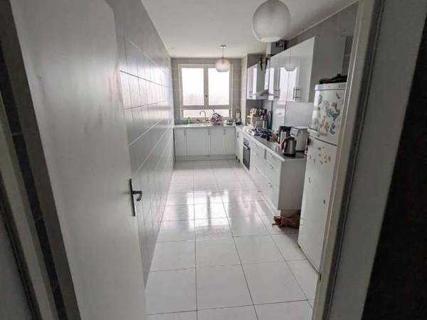 Colocation / Appartement 4 pièces de 80 m², Villejuif, Allée Rembrandt / Photo 6