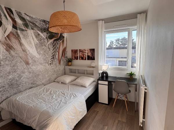 Colocation / Maison 8 pièces de 110 m², Cormelles-le-Royal, Rue des Acacias / Photo 2