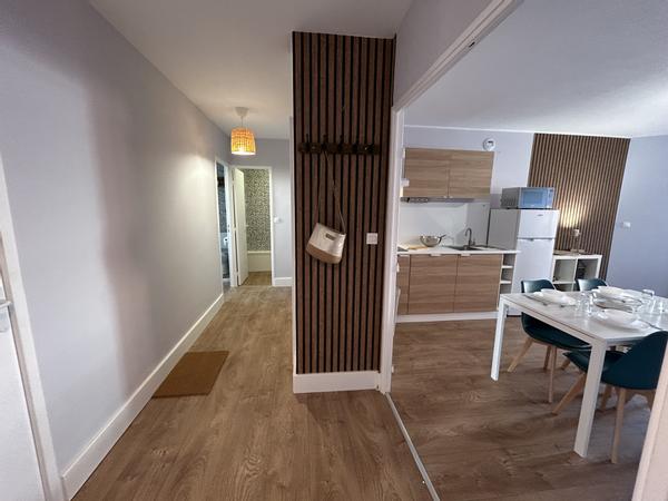 Colocation / Appartement 4 pièces de 72 m², Saint-Étienne, Rue Francis de Pressense / Photo 2