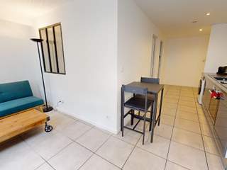Rental / 2-bedroom flat · 34 m², Saint-Étienne, Rue Élise Gervais